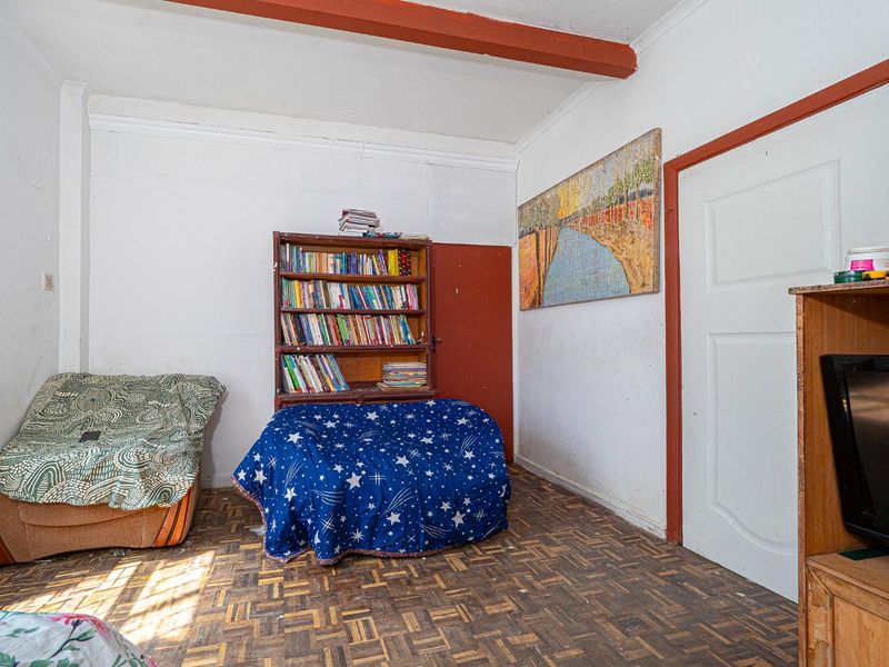 Small Semi for Sale in Mowbray - R1,35m - Photo 7