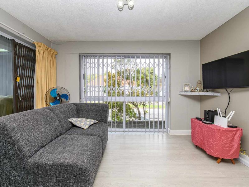 Calling Investors! Priced Right! Close to Beach - Prime Location! - Photo 7