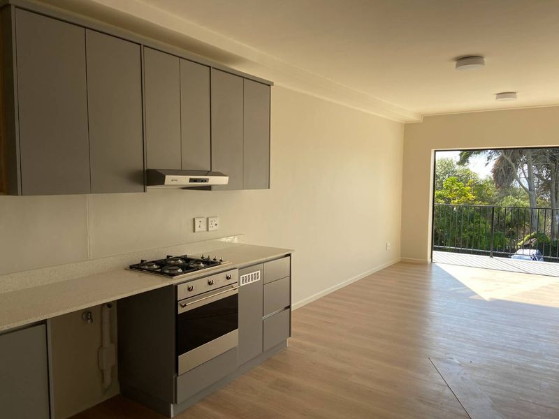 Secure 2 Bedroom Apartment – Simons Town - Photo 6