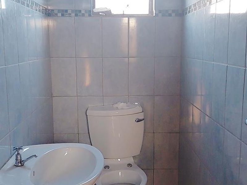 Secure Steady Income with This 6-Unit Rental Property - Photo 9