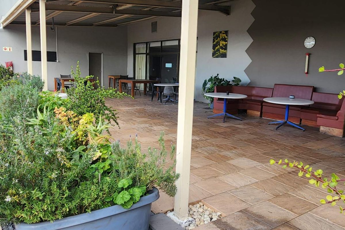 Retire in Style - Photo 2