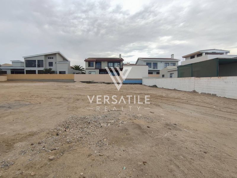 Vacant Land for Sale – 586m2 with Partial Sea View - Photo 3