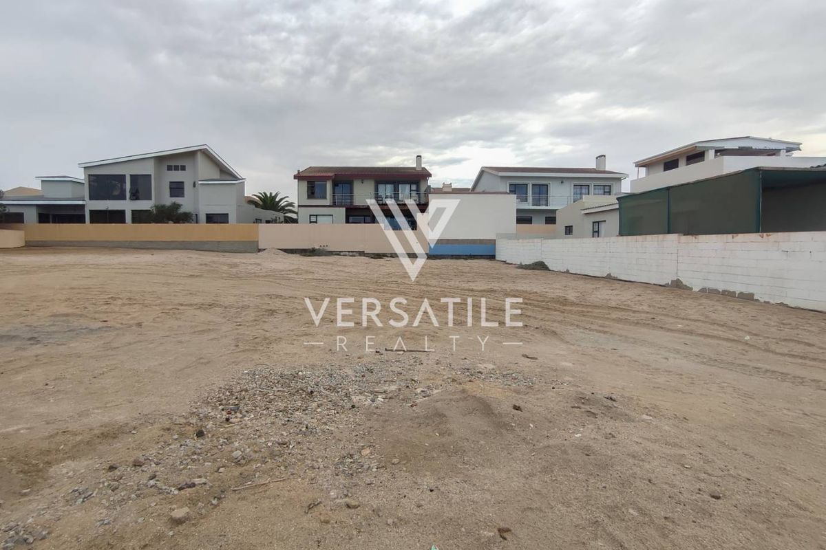 Vacant Land for Sale – 586m2 with Partial Sea View - Photo 3