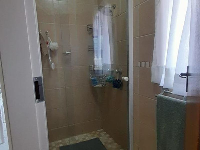 Lovely Double Story Townhouse - Photo 6