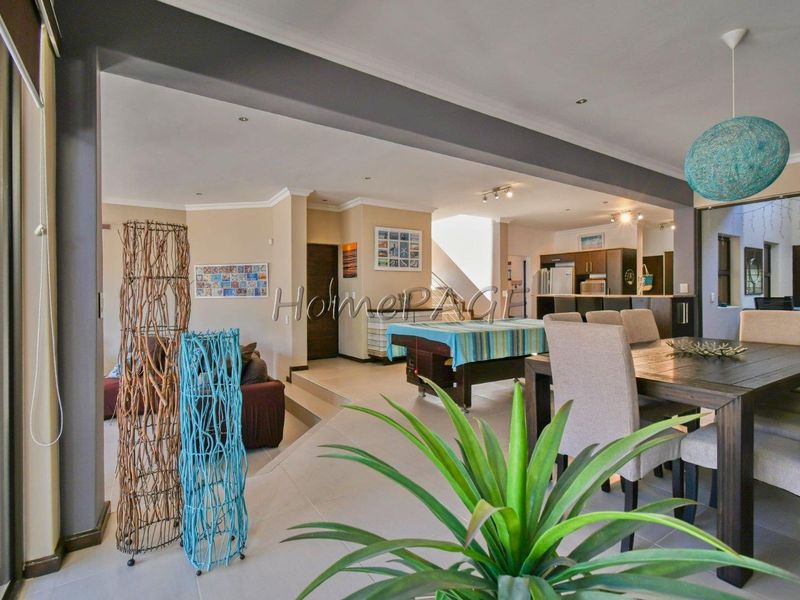 Long Beach Ext 1, Walvis Bay:  BEAUTIFUL, LUXURIOUS Home is for Sale - Photo 6