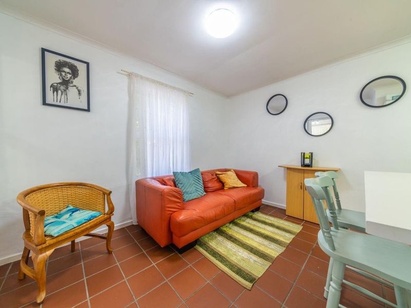 Ideal Student Living in Stellenbosch's La Colline. - Photo 6