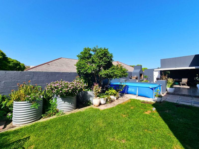 Charming Coastal Living in Westcliff, Hermanus - Photo 3