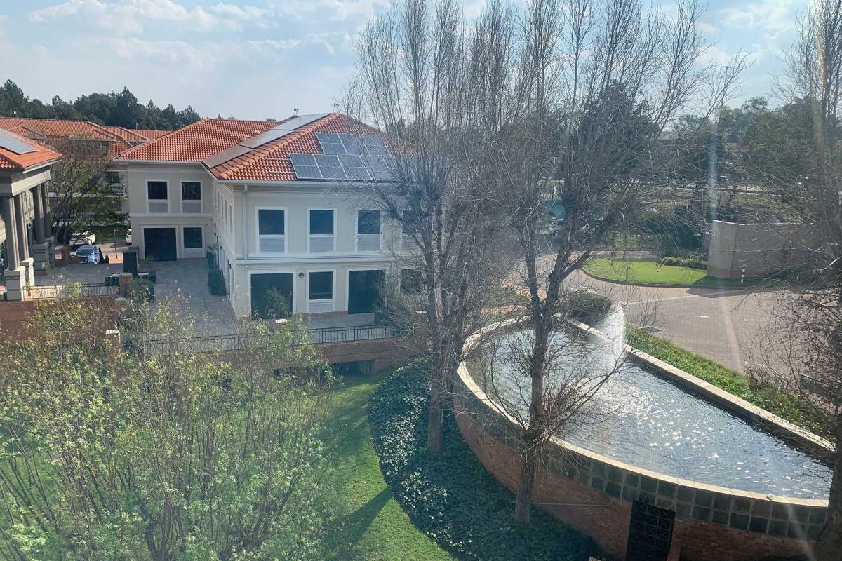 325.9m2 Second Floor Office To Let | Pinewood Office Park, Woodmead - Photo 3