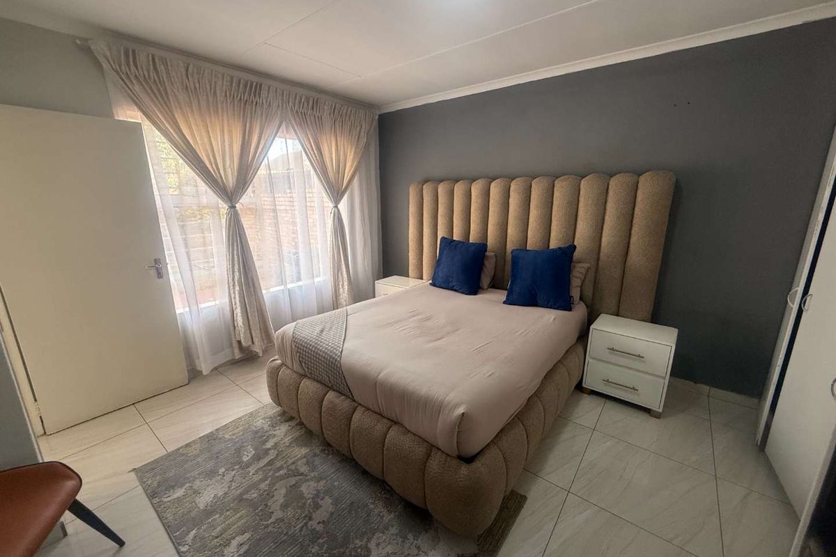 Elevated Living in the Heart of Glen Marais - Photo 5