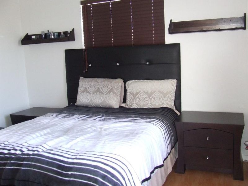 2 Bedroom 2 Bathroom modern 1st floor Apartment for sale in beautiful Golf Estate - Photo 10