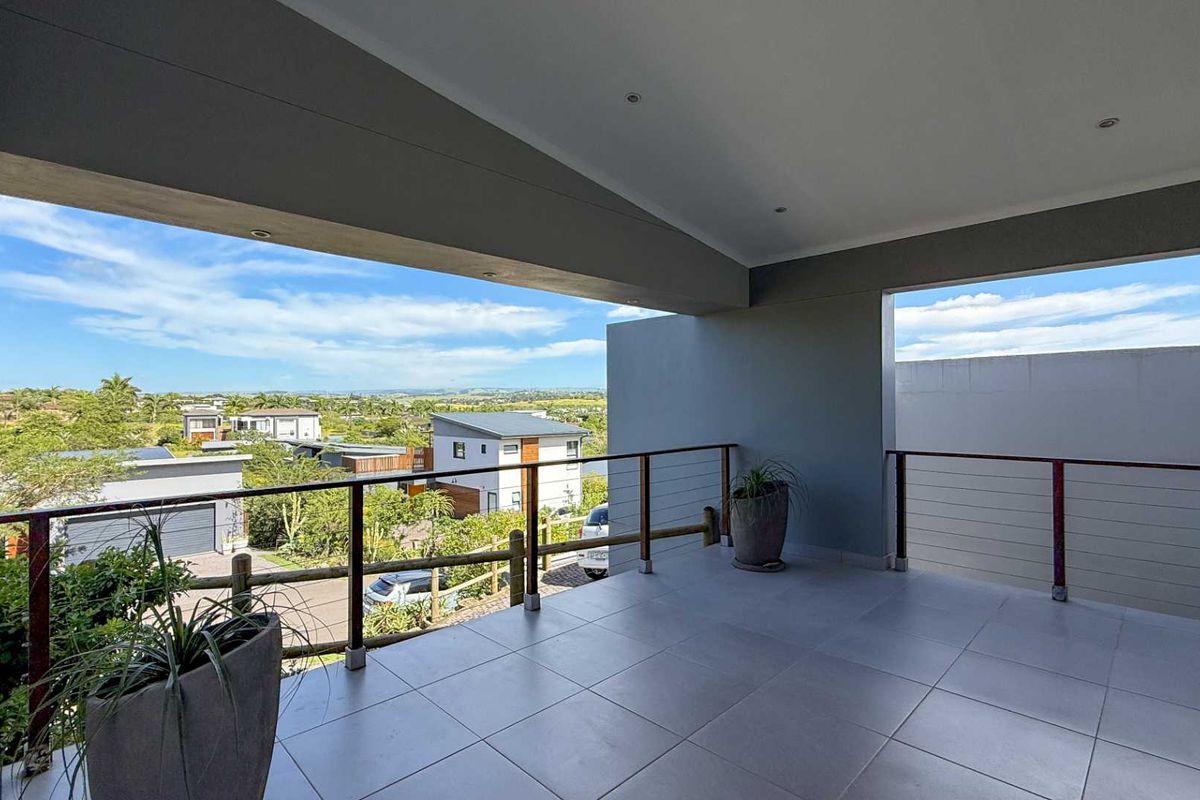 Where family life feels easy- Palm Lakes Estate - Photo 3