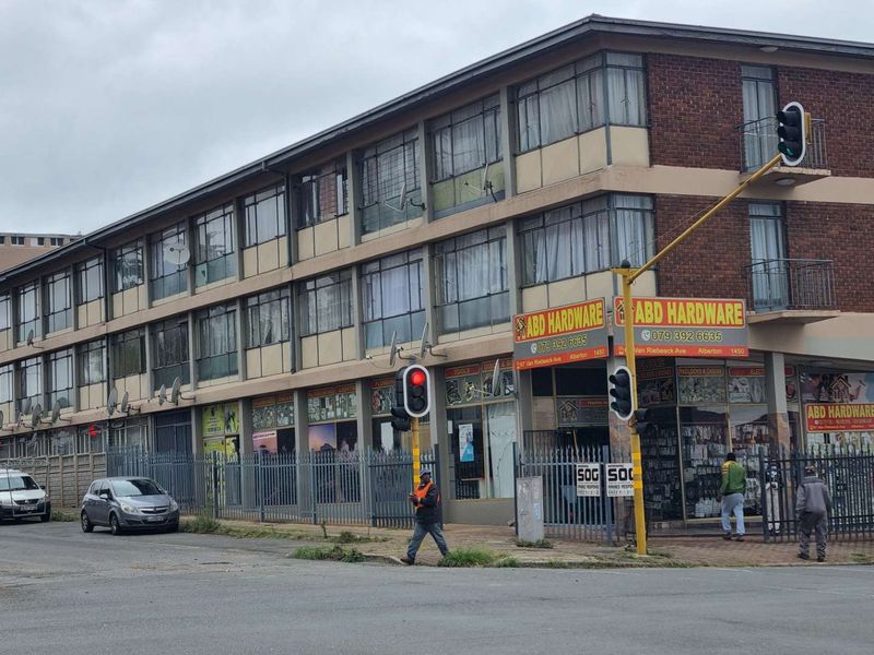 Business Shop Front For Sale - Photo 6