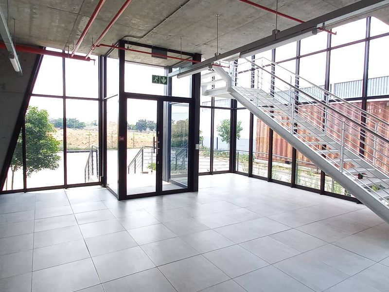 1,765m2 A-Grade Warehouse To Let | Dakota Precinct, Rand Airport Commercial Park - Photo 3