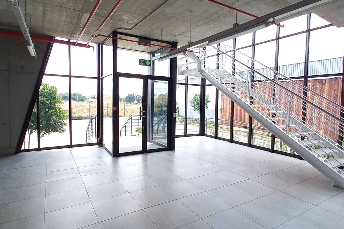 1,765m2 A-Grade Warehouse To Let | Dakota Precinct, Rand Airport Commercial Park - Photo 3