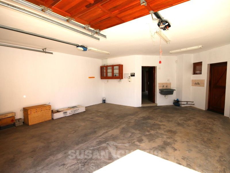 SPACIOUS HOLIDAY HOME WITH SEMI SEA VIEW - Photo 6
