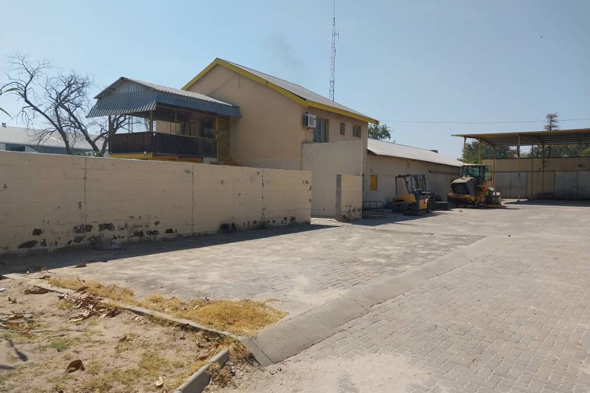 For Sale - General Industrial - Workshops, Office & Dwelling - Photo 5