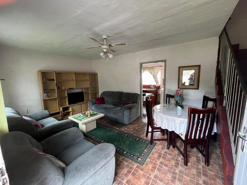 3-Bedroom Duplex For Sale in Whetstone, Phoenix - Photo 6