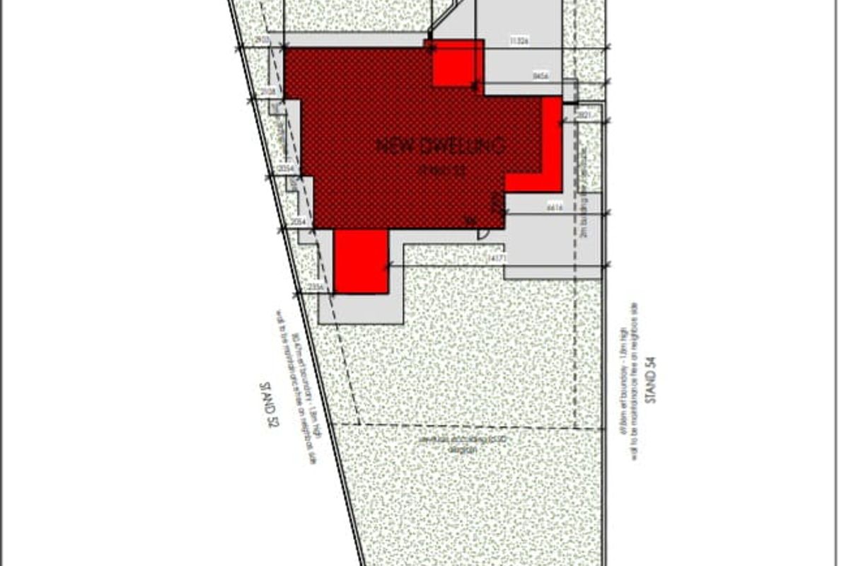 Wildlife meets luxury living - Photo 2