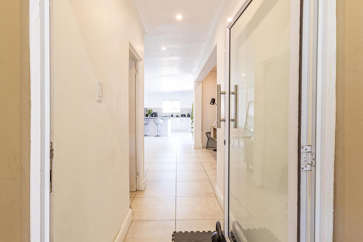 2 bedroom newly built family home - Photo 2