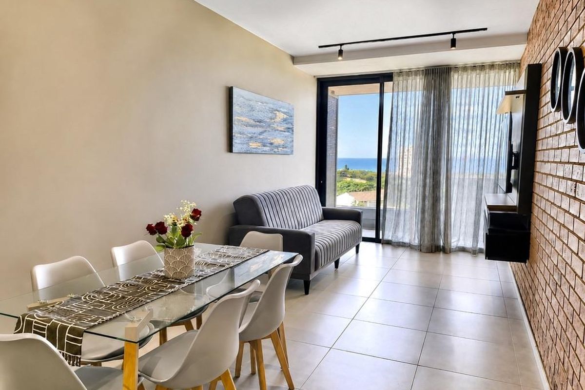 Hendra - Luxury Fully Furnished 2-Bedroom Apartment To Let | La Lucia - Photo 5