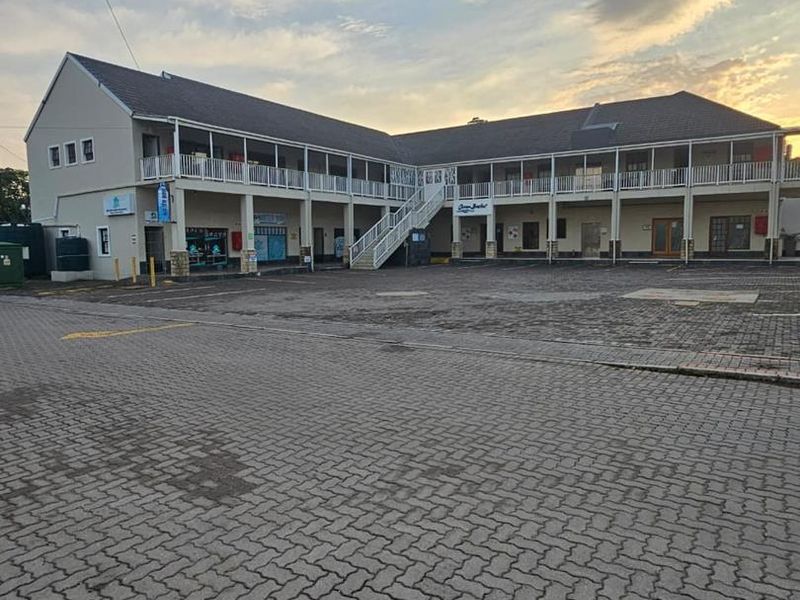 Port Alfred - Commercial property Investment opportunity, situated in a prime location.. - Photo 5