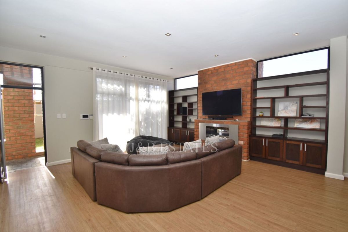 5 bedrooms House in Meersig - Photo 4