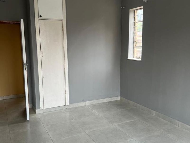 Apartment in Rosettenville - Photo 6