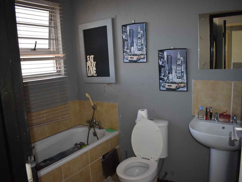 Invest in the Best! - Photo 8