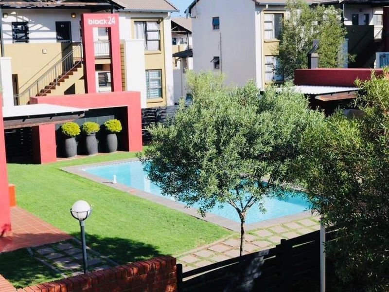 2 Bed Apartment for Sale - Photo 10