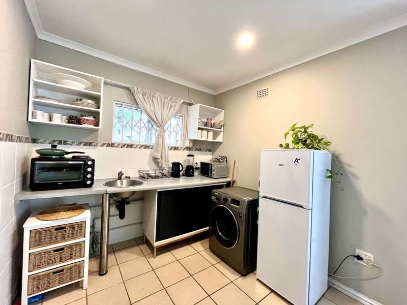 Hidden Gem in Westriding | Charming 2-Bedroom Freestanding Home - Photo 7