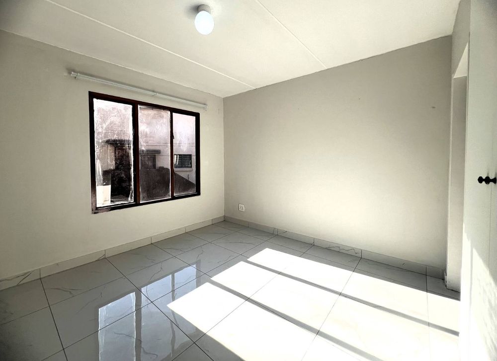 Main bedroom overview