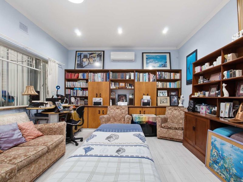 INVESTMENT BUYERS ONLY – URGENT SALE - Photo 6