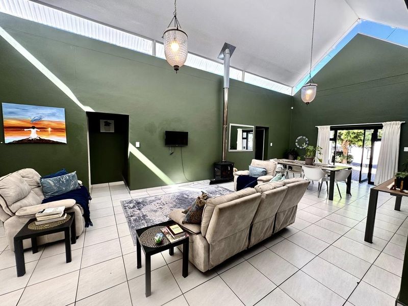 Beautiful 3 Bedroom House for sale in Elisenheim - Photo 5