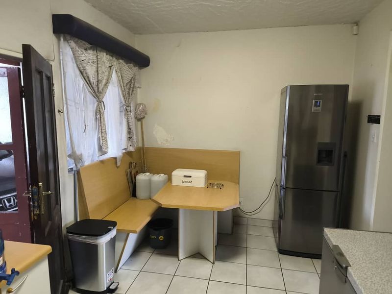 "Suiderhof Townhouse: Comfort & Space!" for sale - Photo 6