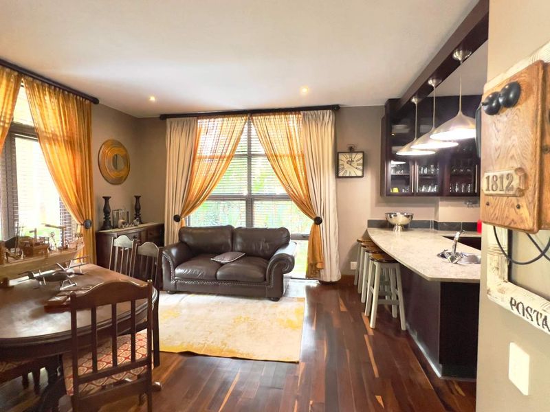 Full title Town house in Midstream Estate - Photo 9