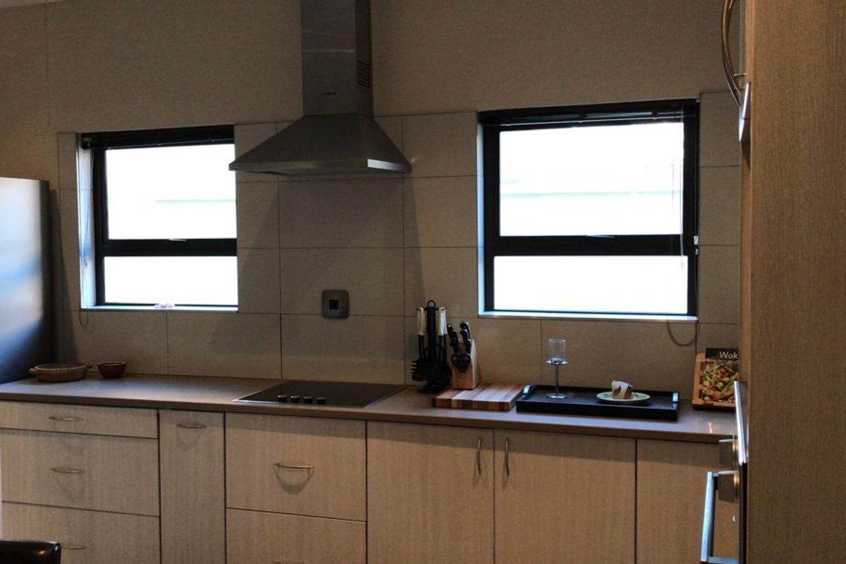 LUDWIGSDORF KLEIN WINDHOEK N$ 3 900 000. - Photo 4