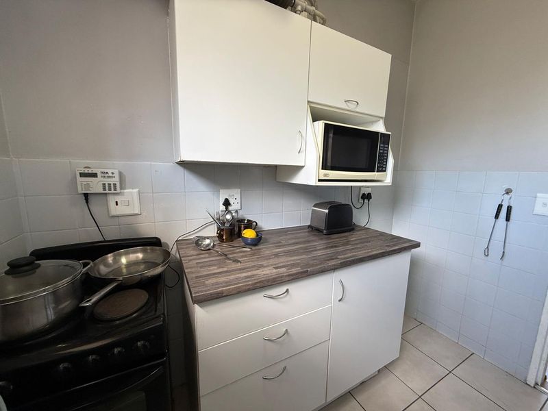 Bachelor Flat - Waverley - Photo 5