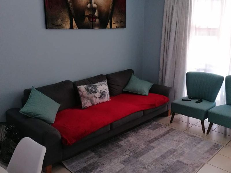 2 Bed, 1 Bath Apartment to rent - Photo 3