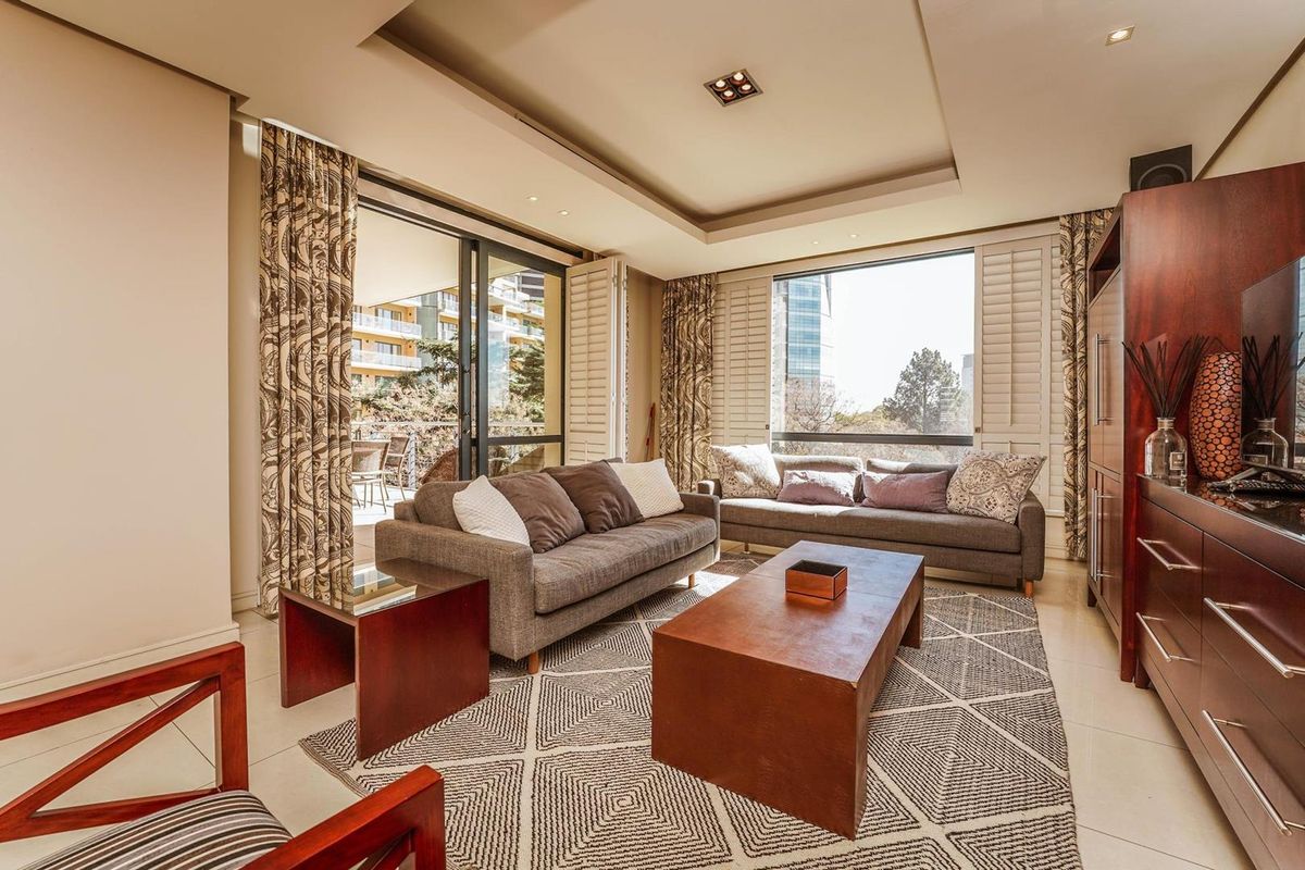 Fully Furnished - 2 Bedroom Apartment in The Emperor - Photo 4