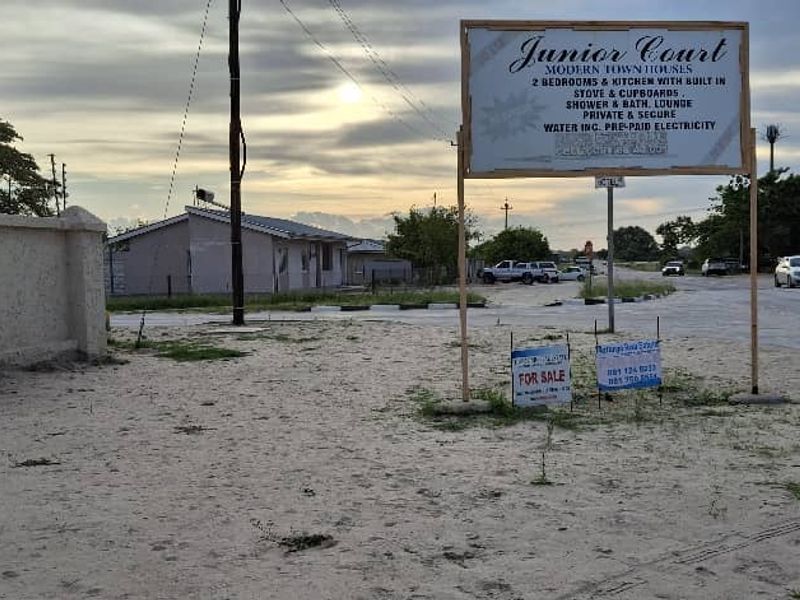 Ongwediva Lock up and Go - VIP Villas Flat - Photo 8