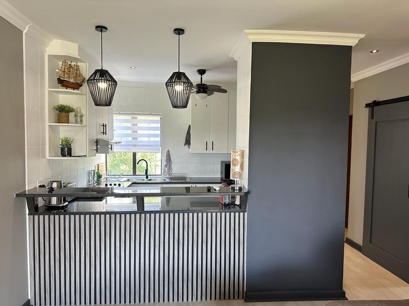 STUNNING NEWLY RENOVATED APARTMENT CORNER UNIT - Photo 7