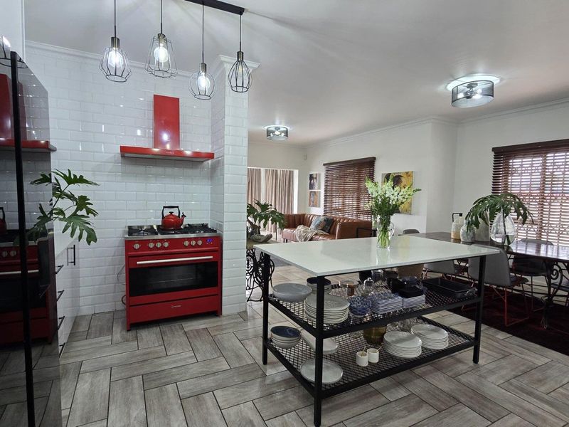 Luxurious Estate Living - 3 Bedroom Cluster Radiokop - Photo 9