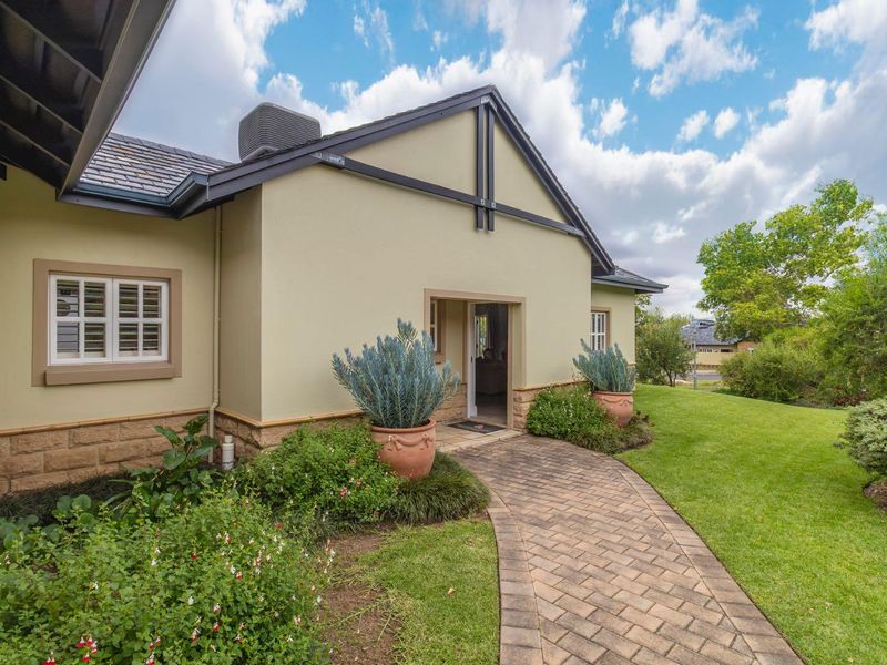 A Standout Masterpiece in Waterfall Hills - Photo 2