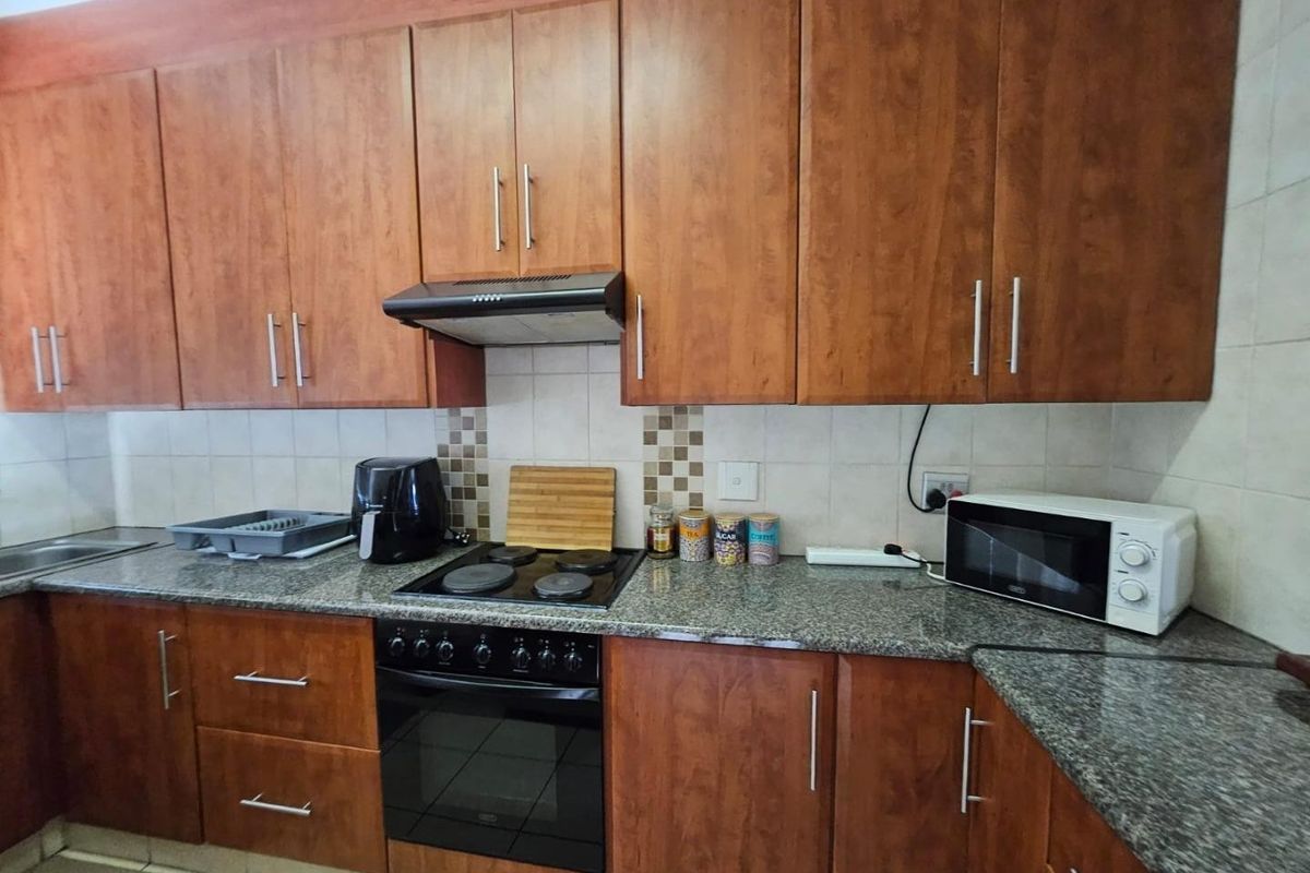 House For Sale in New Redruth, Alberton - Photo 3