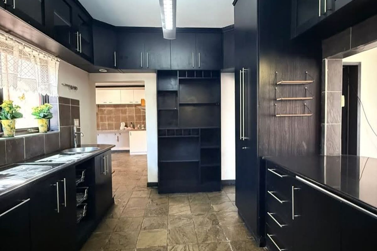 Freestanding Home in Avis - Photo 4