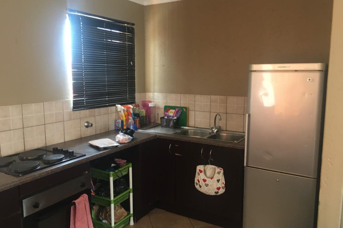 Buy to stay or rent out - Photo 3