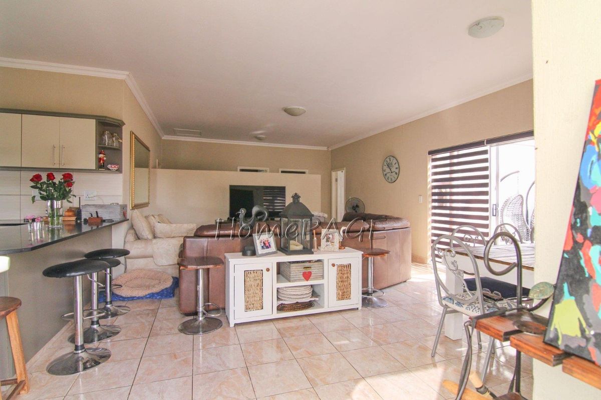 Ext 15, Swakopmund:  Quaint Home is quiet area is for Sale - Photo 4