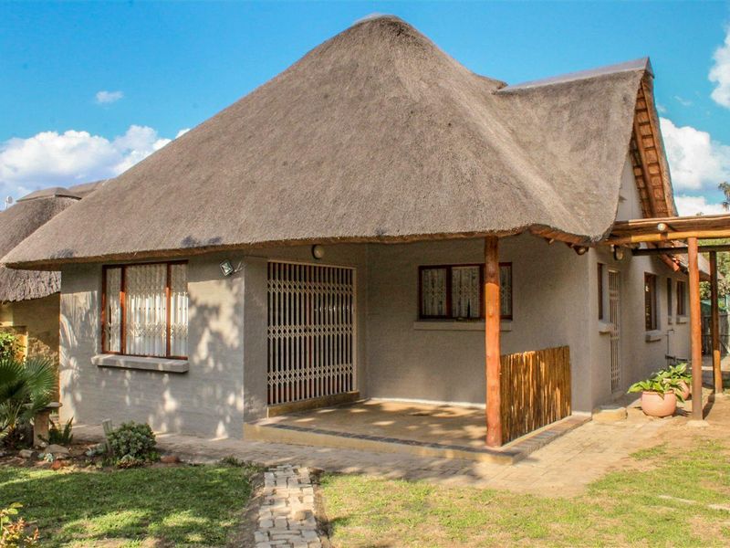 Investment Property in Kampersrus - Photo 2