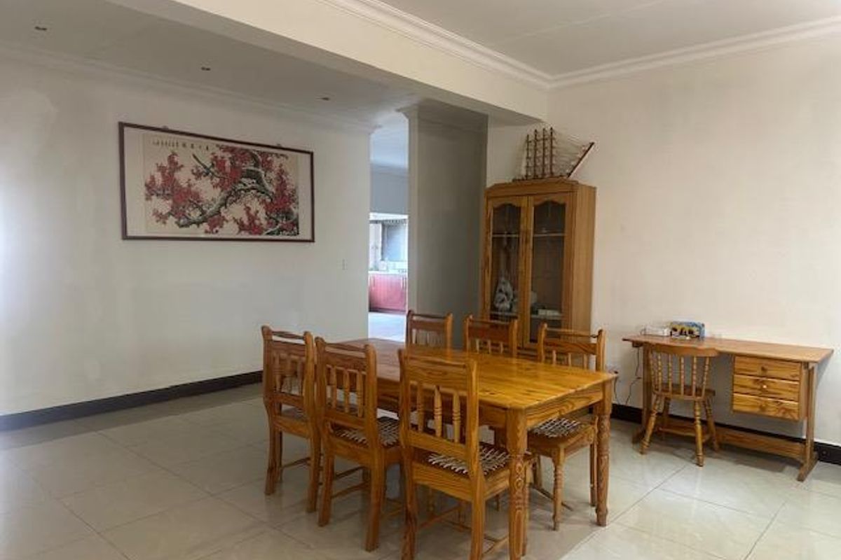 Income Generator in the Heart of Education Hub – Steps from Grey & Eunice! - Photo 5