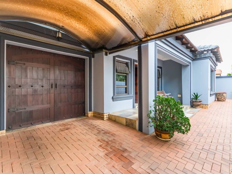 Your contemporary haven awaits - Photo 2